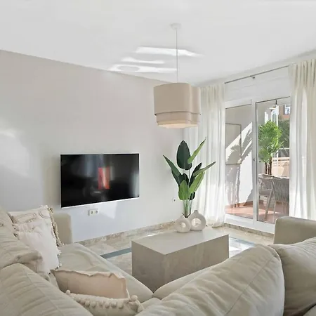 Mare - Seaview Luxury House With Private Jacuzzi Casa de Férias Estepona