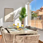 Mare - Seaview Luxury House With Private Jacuzzi Ferienhaus *