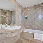 Mare - Seaview Luxury House With Private Jacuzzi Ferienhaus Estepona